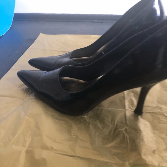 Pumps - Picture 3 of 3